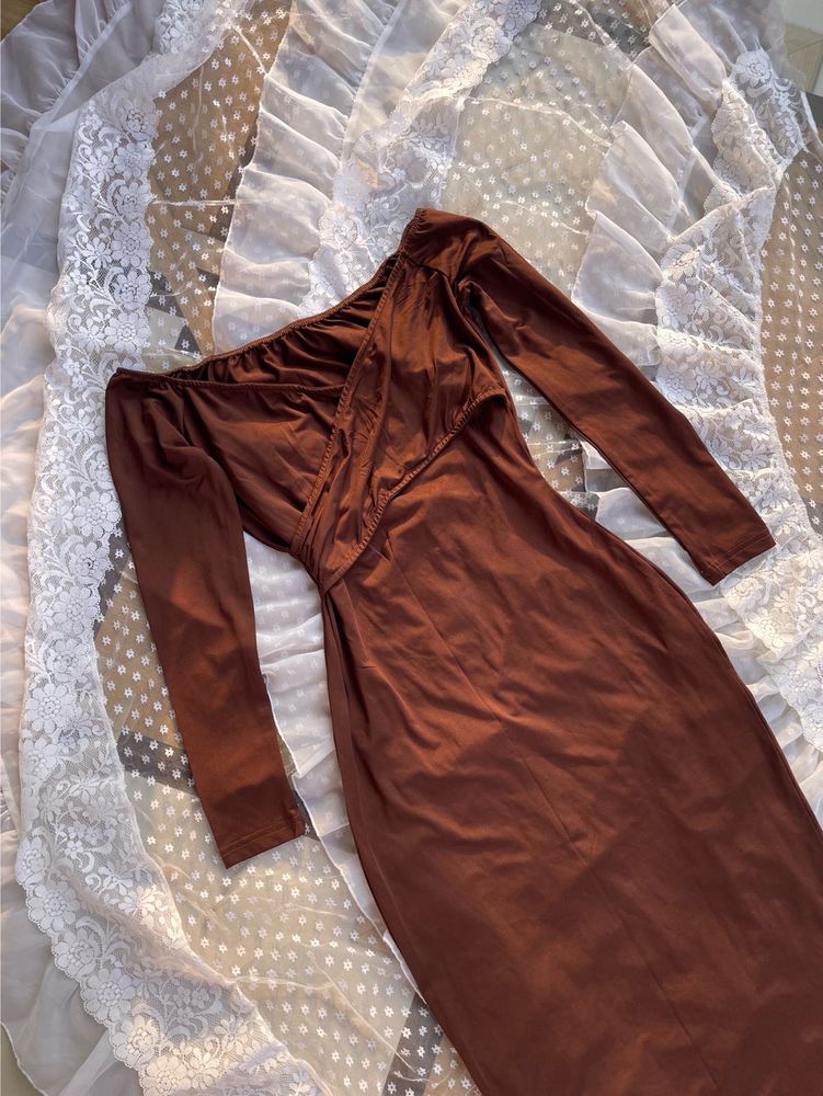 Brown Off-Shoulder Maxi Dress