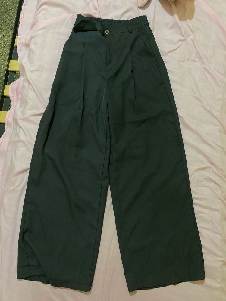 Dark Green Wide-Legged Trousers