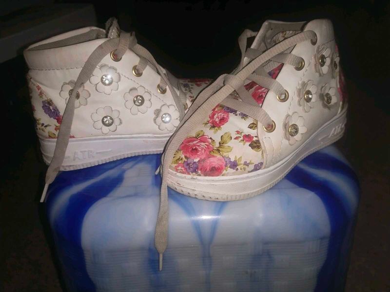 Beautiful Shoes Of Baby Girl