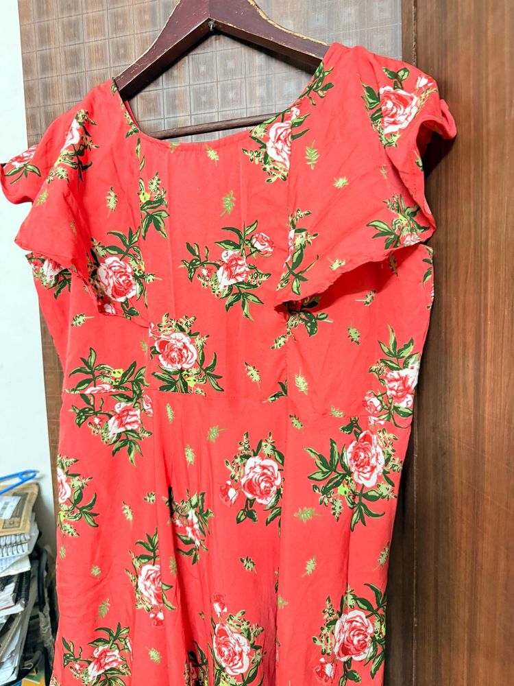 Floral Print Dress 🥂