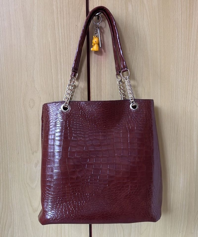 Spacious Smart Office Bag