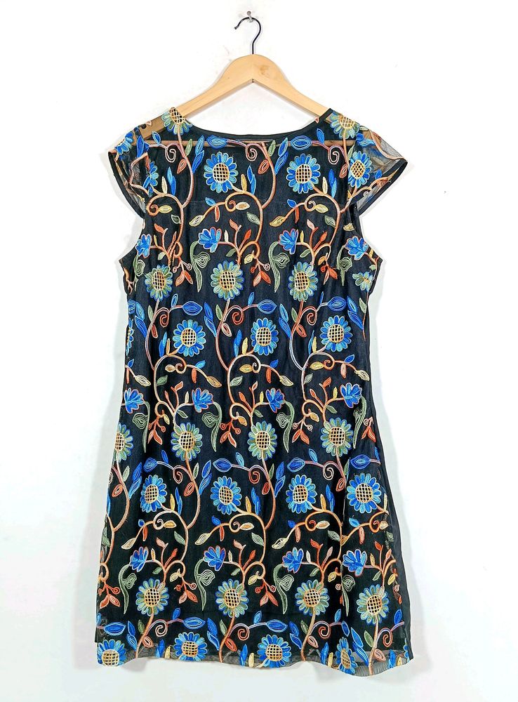 Black. Printed Kurta (Women)