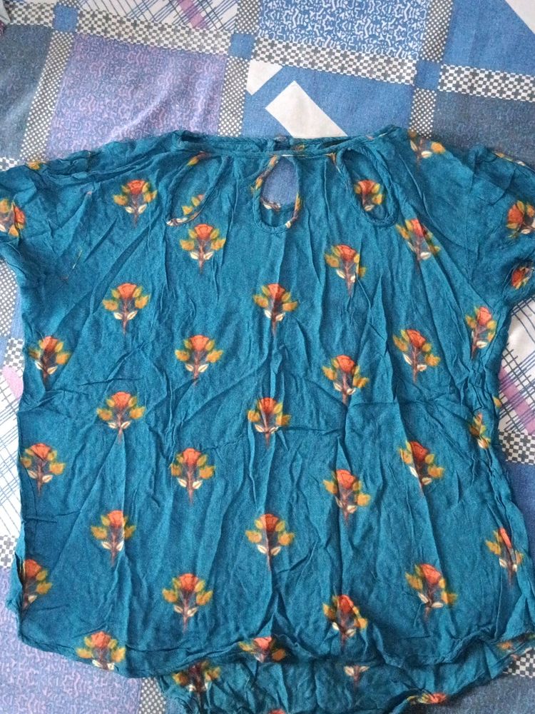 Super ComfyColoured Top Blue