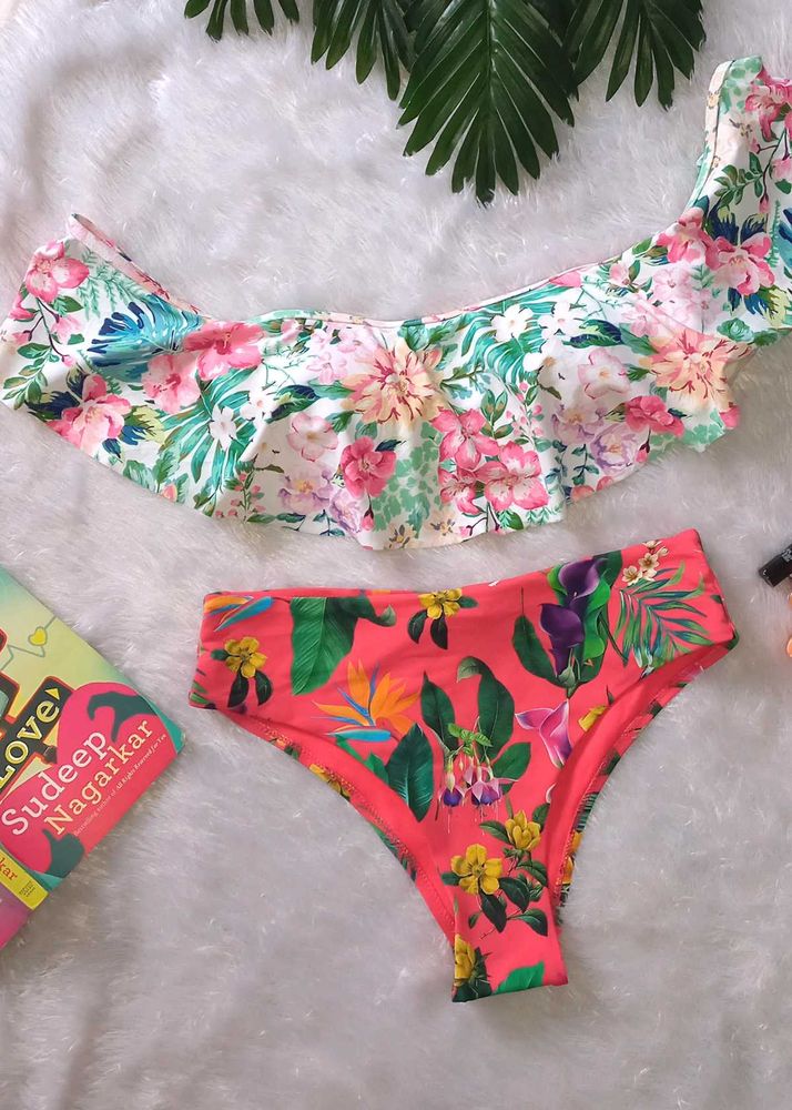 Very Cute Off Shoulder Bikini Set 👙