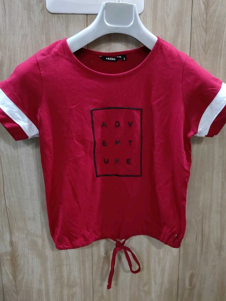 NUON Women's Red Graphic T-Shirt