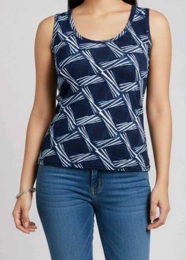 Price Reduced. Trendy Tank Top💙🔥