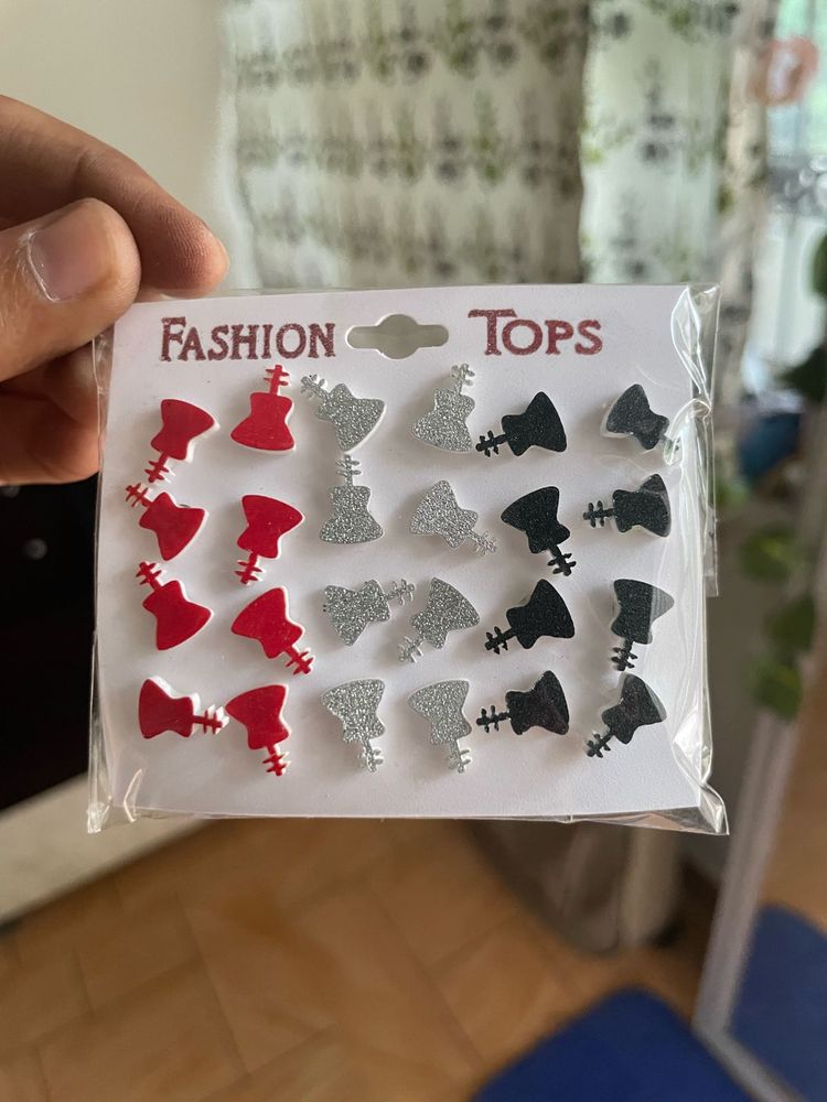 Stud Earrings Set