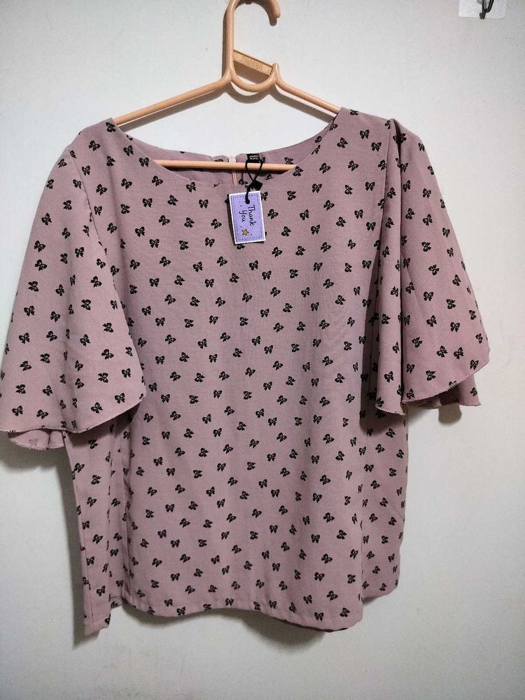 Cute Pink Bow Print Top