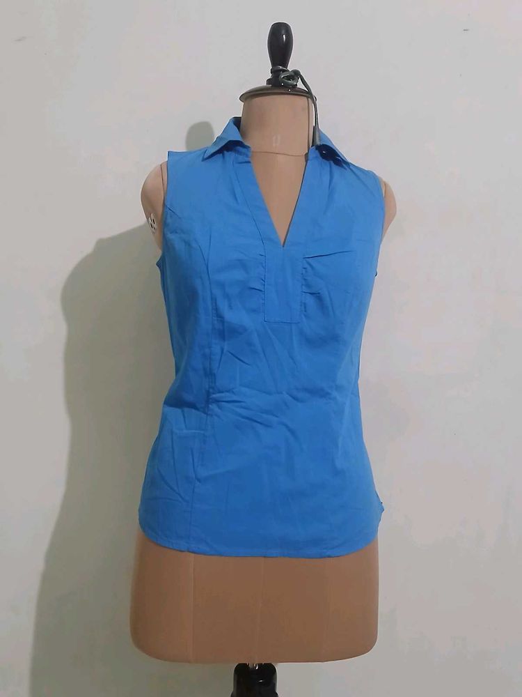 Sleeveless Blue Collared Top