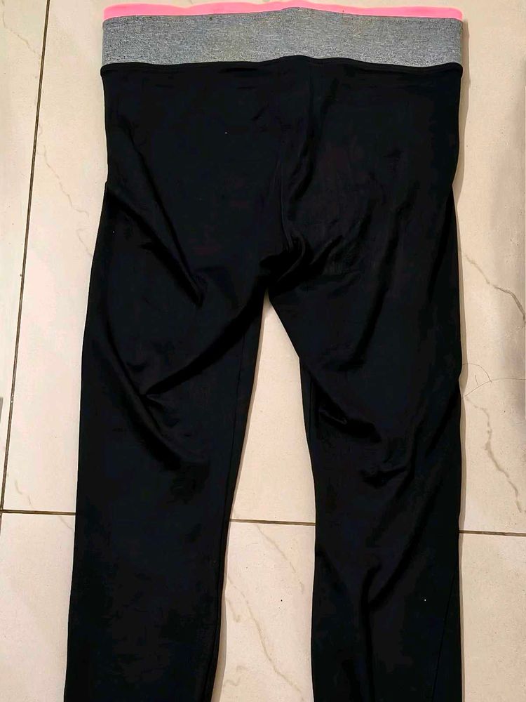 Comfortable Black Active Leggings