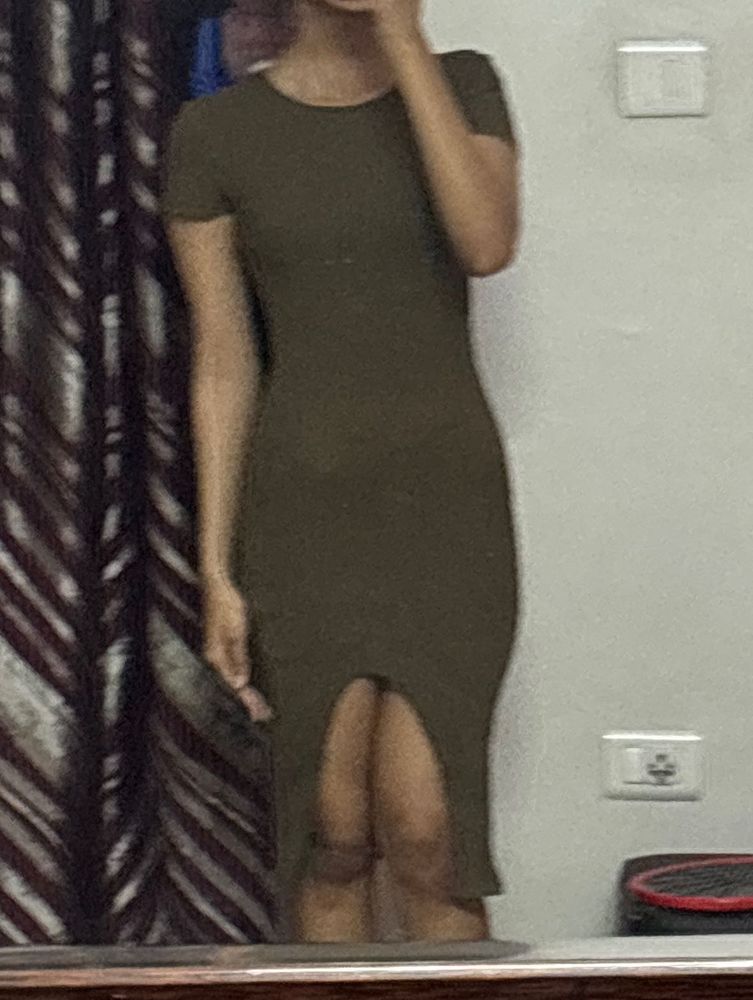 Ribbed Midi Dress with High Slit