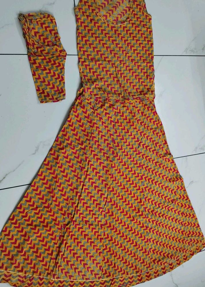 Stylish Yellow &amp; Red Kurta Set