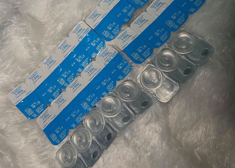 1 Day Contact Lenses for -3 Number