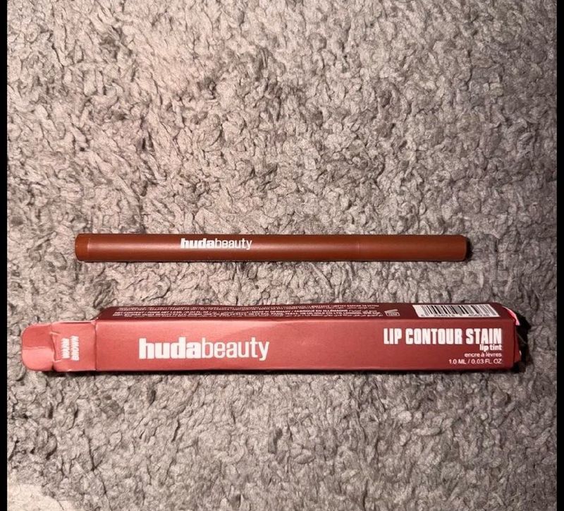 Huda Beauty Lip Contour Stain Shade-Warm Brown