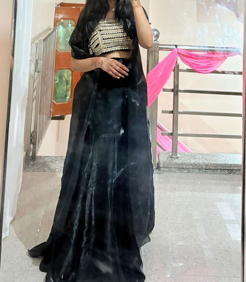 Elegant Black Embroidered Kurta Set
