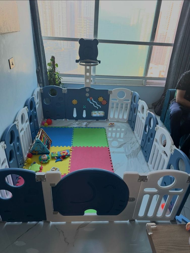 Kids Playpen ( without mat)