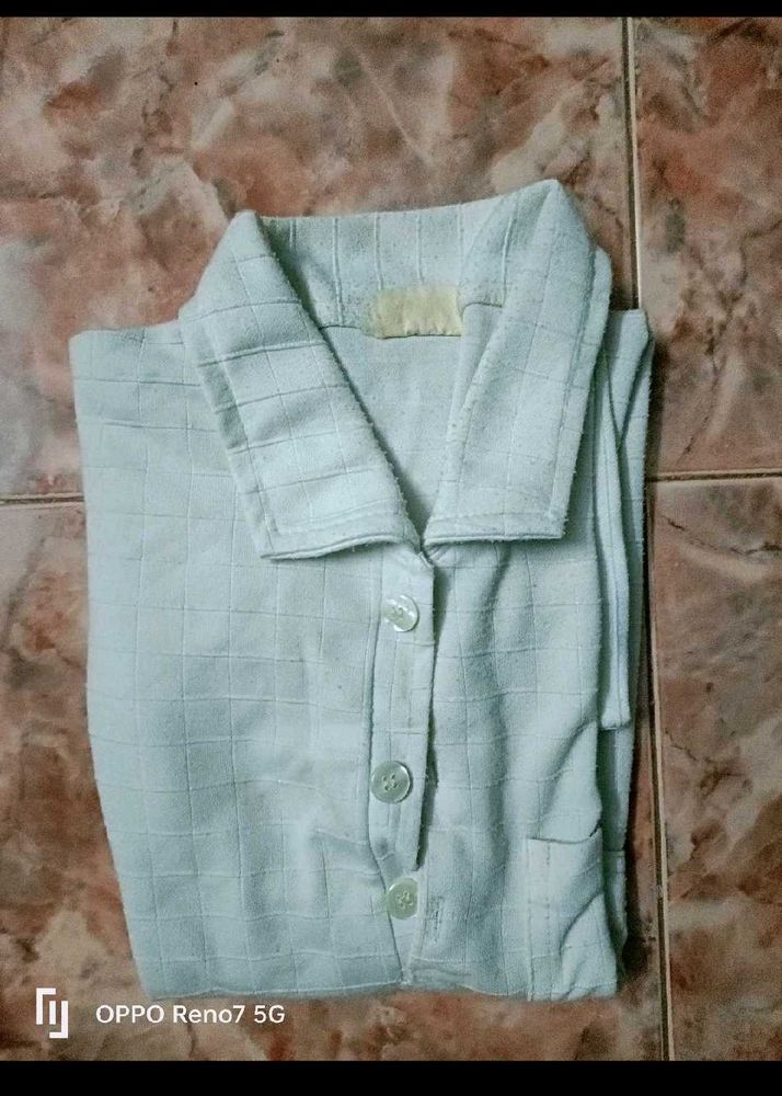 Comfortable Men's tshirt white