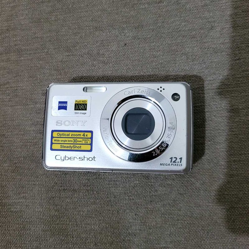 Sony Cyber-shot Digital Camera