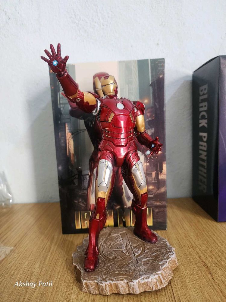 Iron Man Mark 7 Statue ! Figure