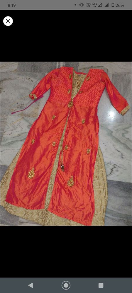 Cort model umbrella gown