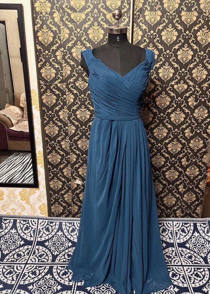 Elegant Teal Evening Gown