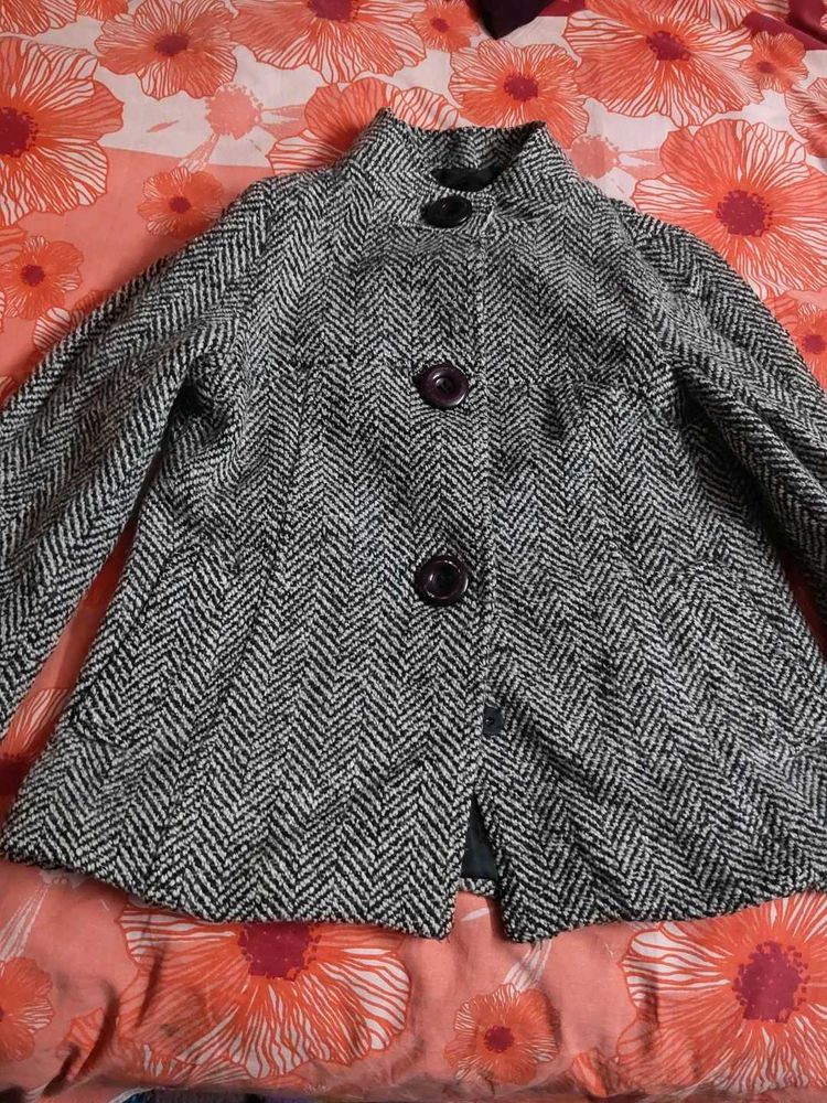 Stylish Herringbone Jacket