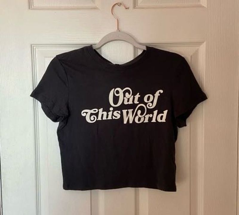 H&amp;m- “Out of This World” Graphic Baby Tee