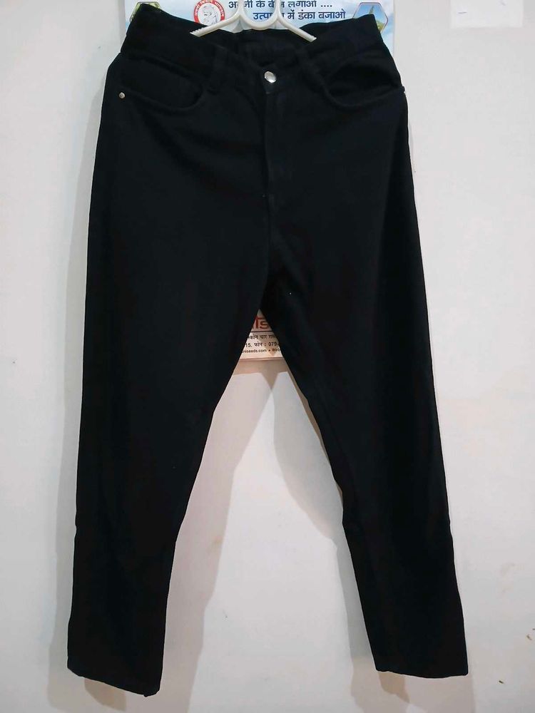 Classic Black Mom Fit Jeans