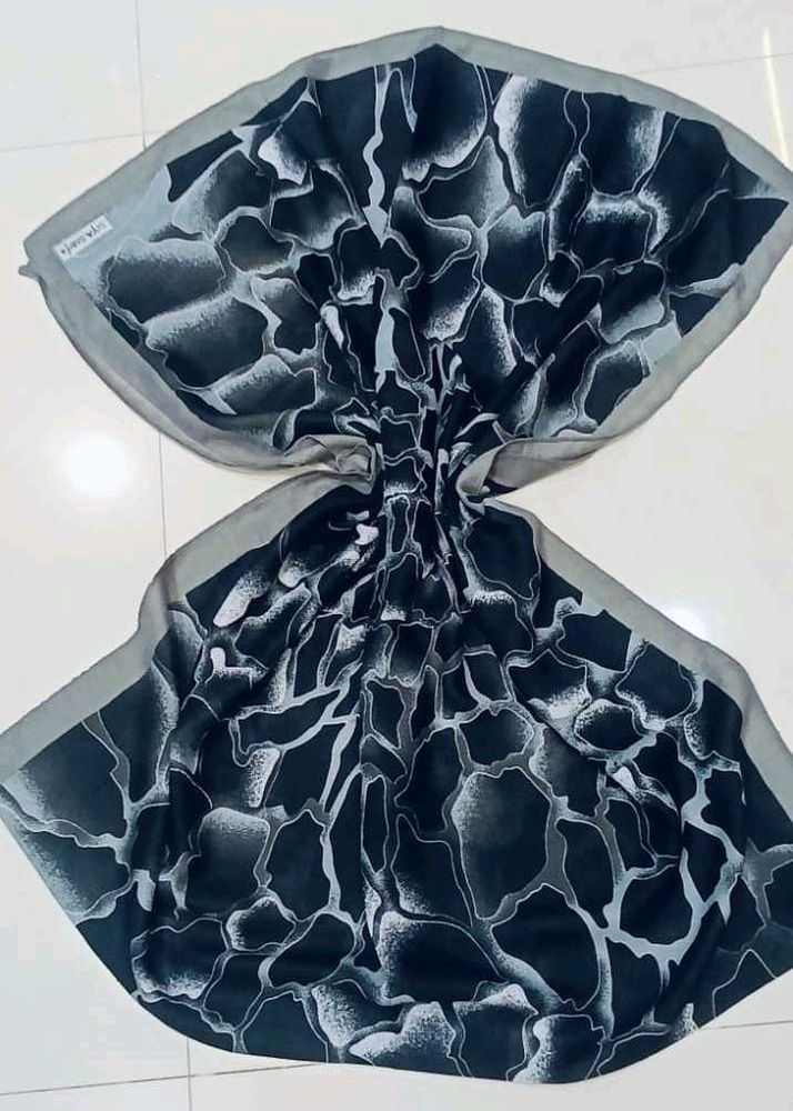 Abstract Print Scarf
