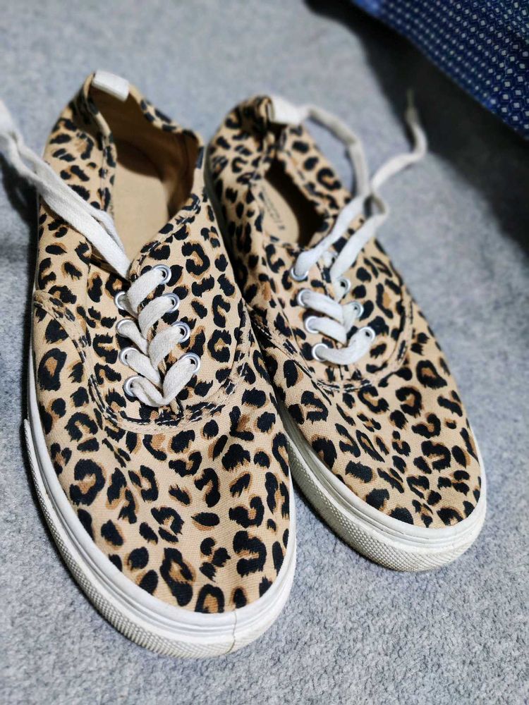 Leopard Print Canvas Sneakers