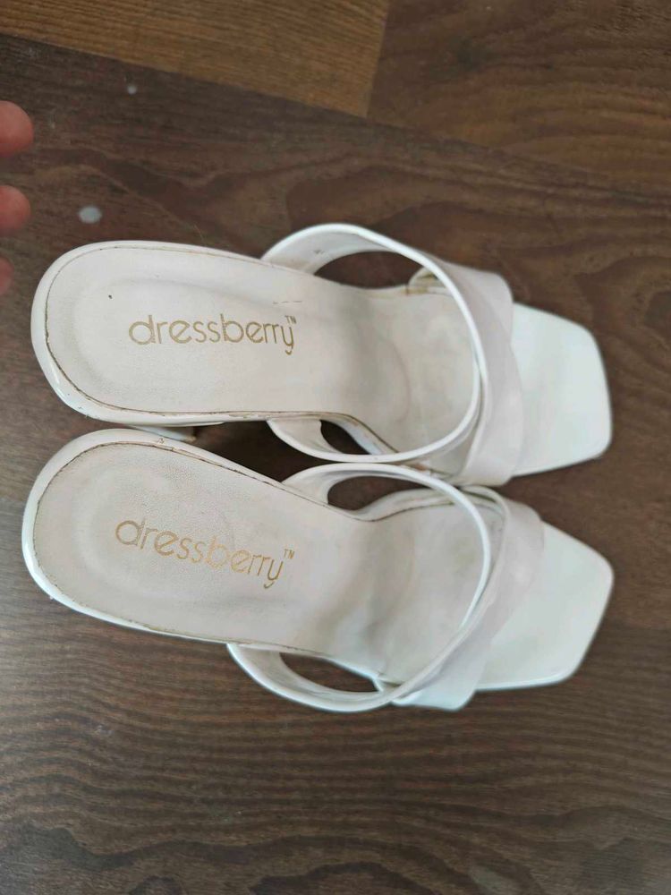 Dressberry White Heeled Sandals