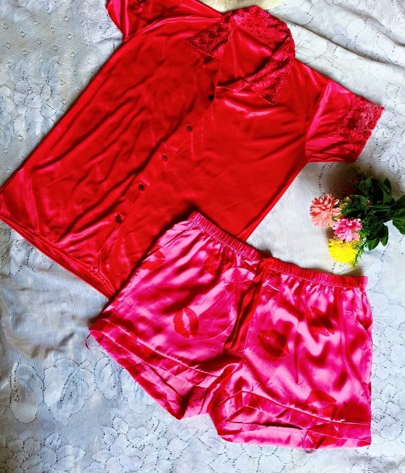 Red Satin kiss print pajama set 👍