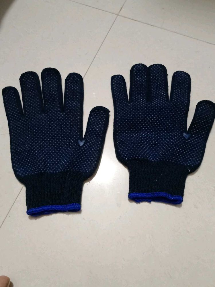 Gloves