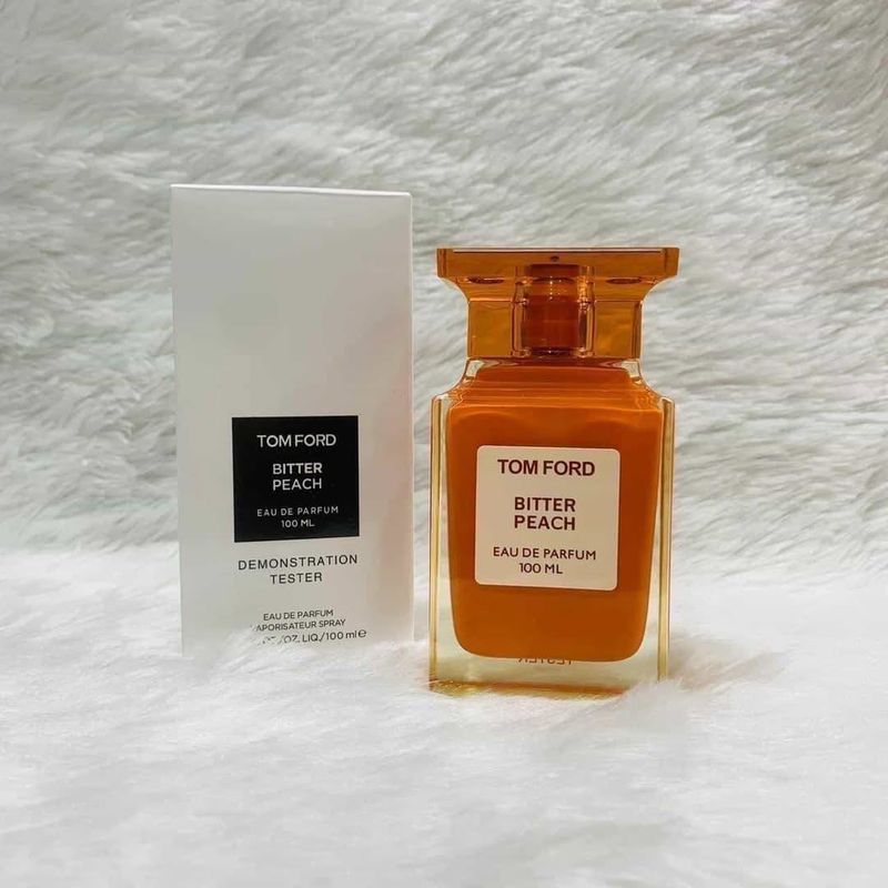 Tom Ford Bitter Peach Perfume