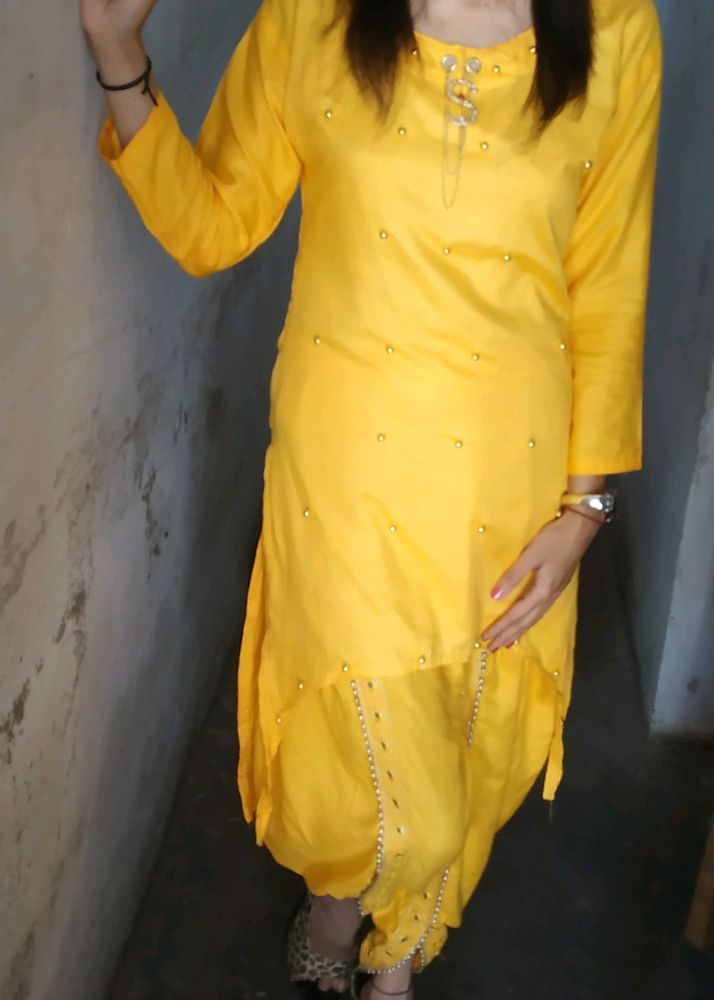 Yellow Kurti And Lower
