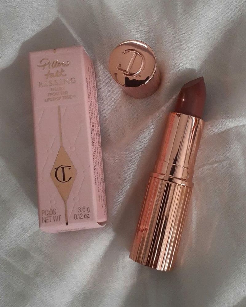 Charlotte tilbury Pillow Talk lipstick