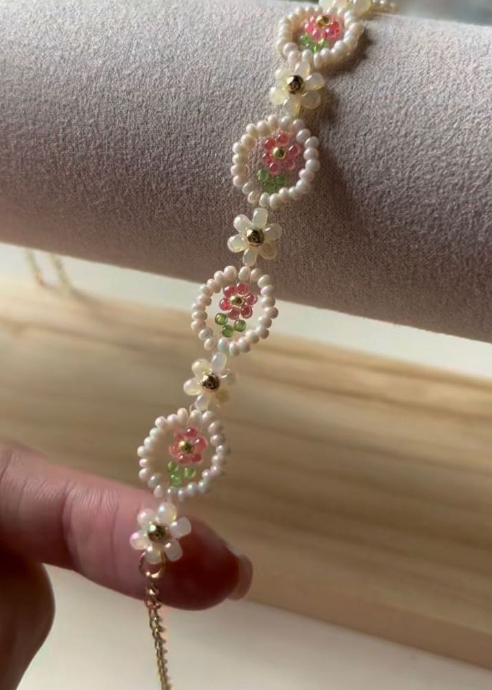 Floral Beaded Bracelet - Handmade