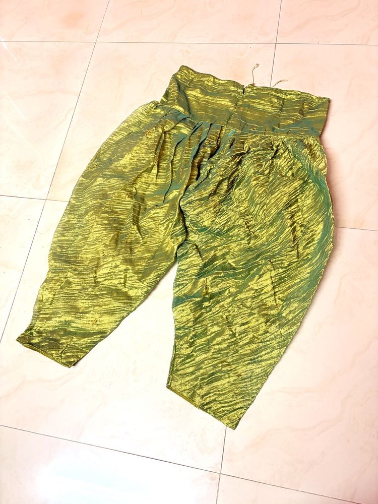 Offer!!all pants in half price..Shimmering Green