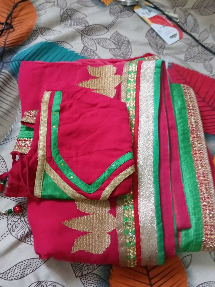 Designer Saree with Blouse
