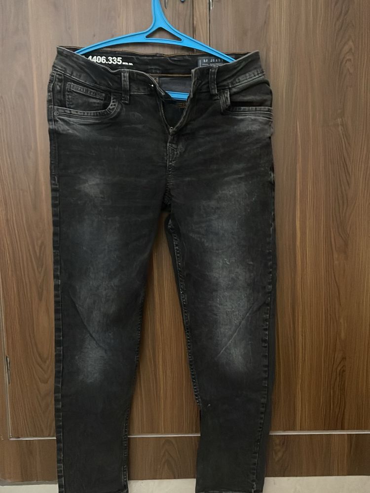Black Skinny Jeans