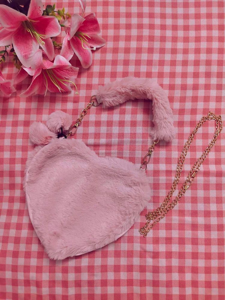 🌷SOFT PINK HEART PURSE🌷