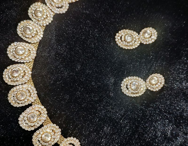 Necklace Set
