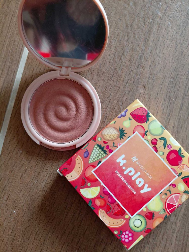 MyGlamm K.Play Highlighter