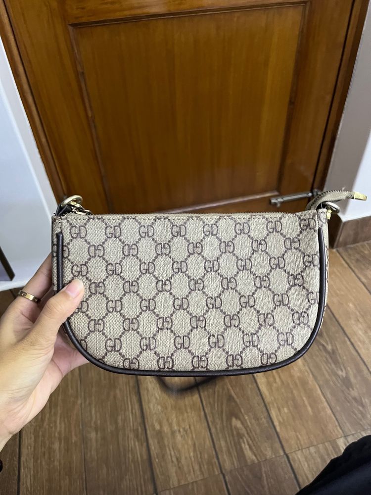 Brown Slingbag