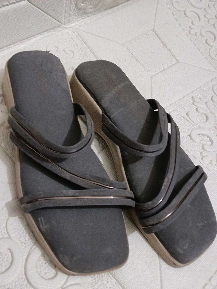 Stylish Grey Flat Sandals