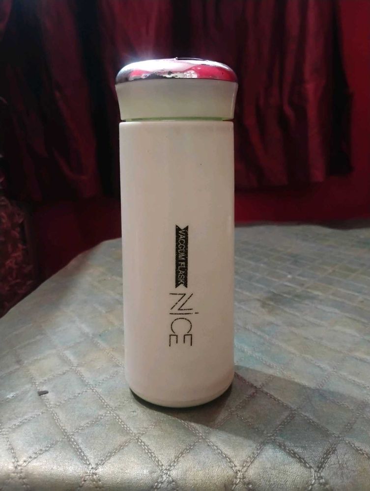 Stylish Vacuum Flask Water Bottle