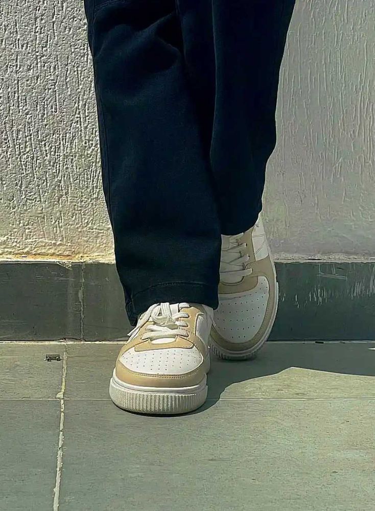 casual sneakers /shoes for women
