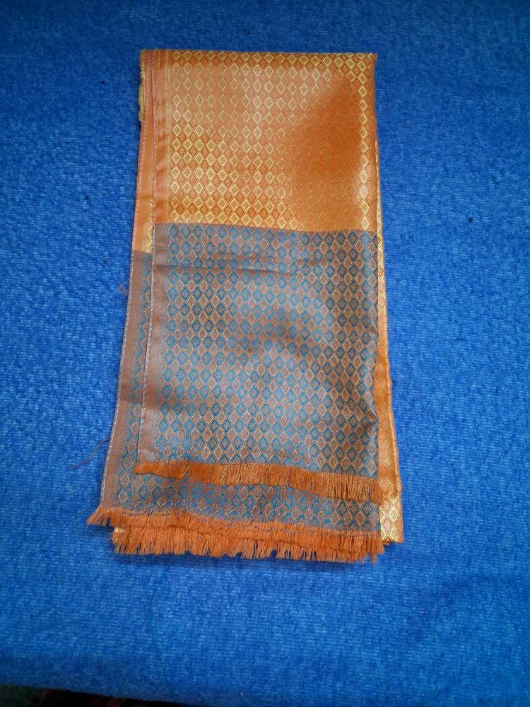 silk shawl (for honour)