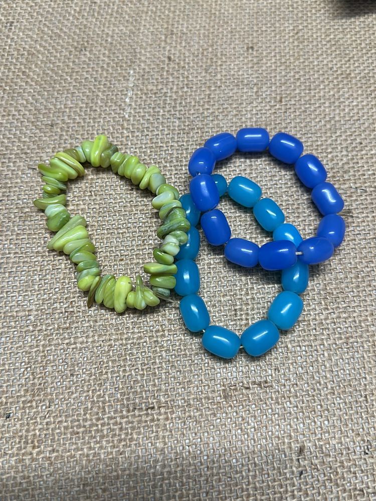 Set Of 3 Bracelets With Freebies