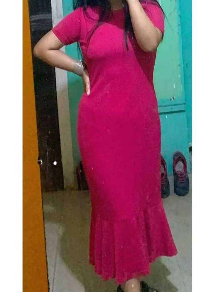 BODYCON DRESS 🩷